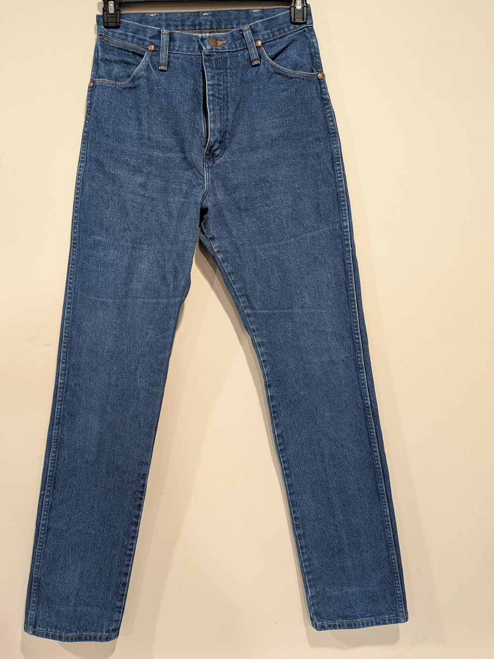 Wrangler Vintage High-Rise Straight Jeans - Picture 2 of 10